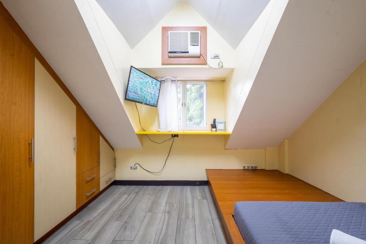 Casa Heradurra Uno/Dos Манила Екстериор снимка